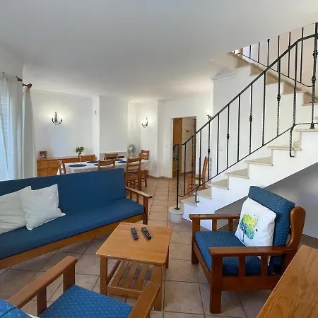 ヴィラ Moradia T3 Aguia Marina, Com Piscina E Bbq