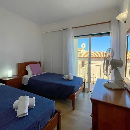 别墅 Moradia T3 Aguia Marina, Com Piscina E Bbq *